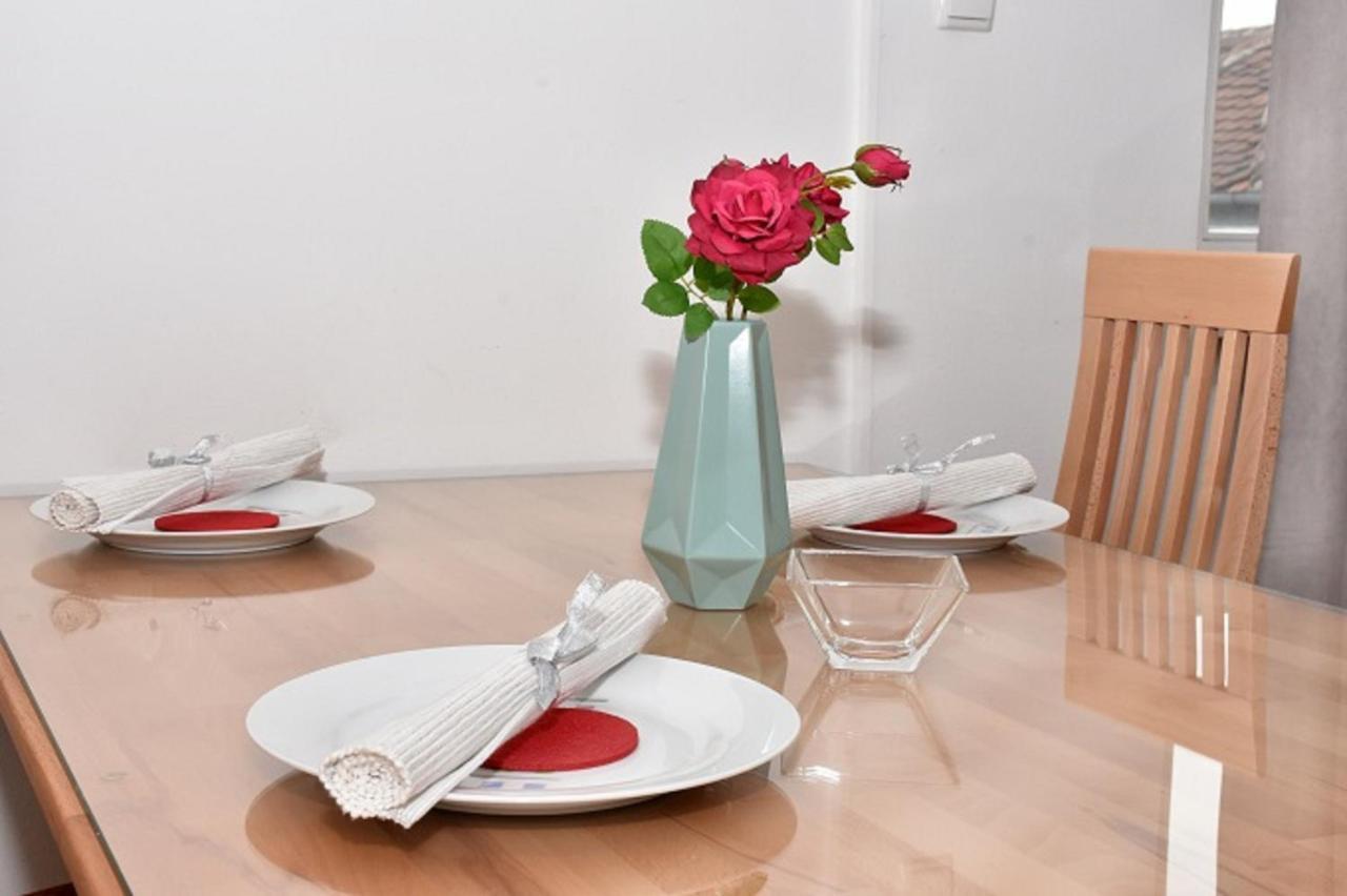 Apartman Vlaska 78 萨格勒布 外观 照片